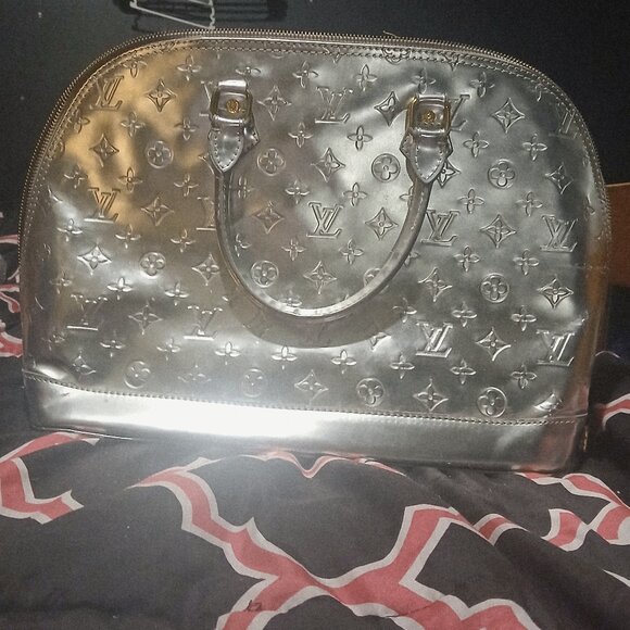 Louis vuitton handbag (large) - Picture 1 of 6